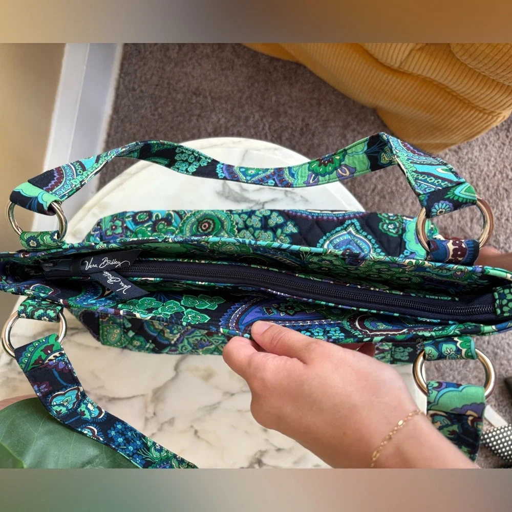 Vera Bradley Stephanie Blue Rhapsody Shoulder Bag - Picture 8 of 9